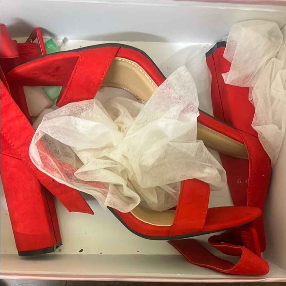 AND Red High Stiletto Heels with Bow